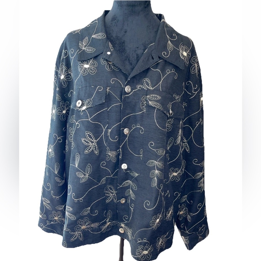 Carole Little woman size 3X silk embroidered button up jacket fully lined ladies
